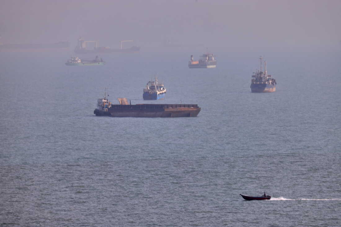 U.S. military strikes Iran, while Trump vows more for Tehran's retaliation