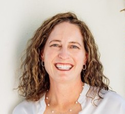 Women Leaders Association Names Erin Haertling as First Las Vegas Coaching Partner, Bringing Judgment Under Pressure Expertise