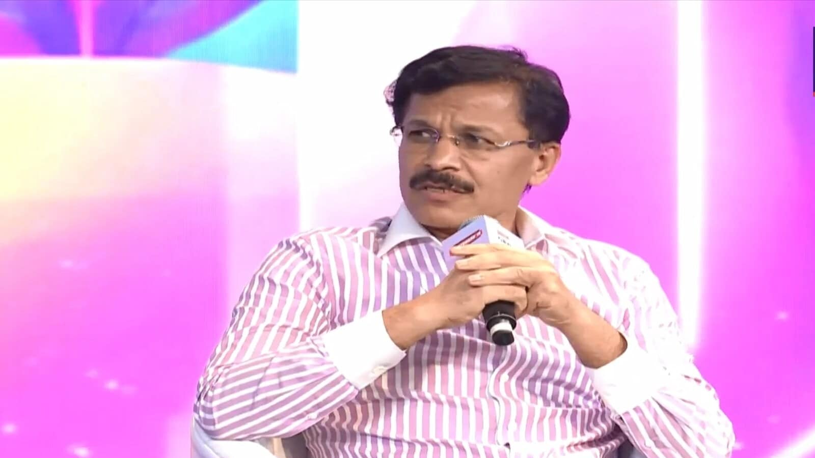 Maharashtra FDA Chief Tukaram Mundhe urges India to shed its 'somebody else will do it' mindset