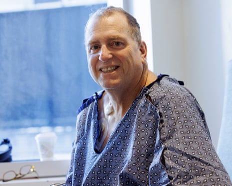 Genetically modified pig kidney keeps man alive for record nine months