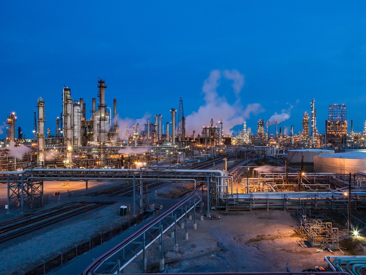 Why Oil Majors Don't Want to Build New U.S. Refineries