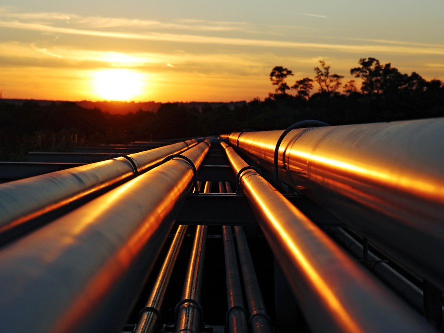 Williams Closes $5.5 Billion Momentum Midstream Acquisition