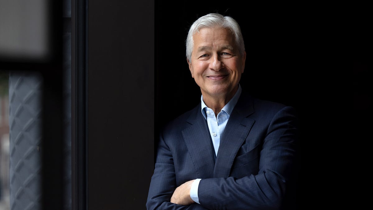 JPMorgan's Market Value Is Flirting With $1 Trillion Under Jamie Dimon, a Premium Some Call the 'Jamie Premium.' Does That Valuation Price in Too Much Confidence in His Succession Plan?