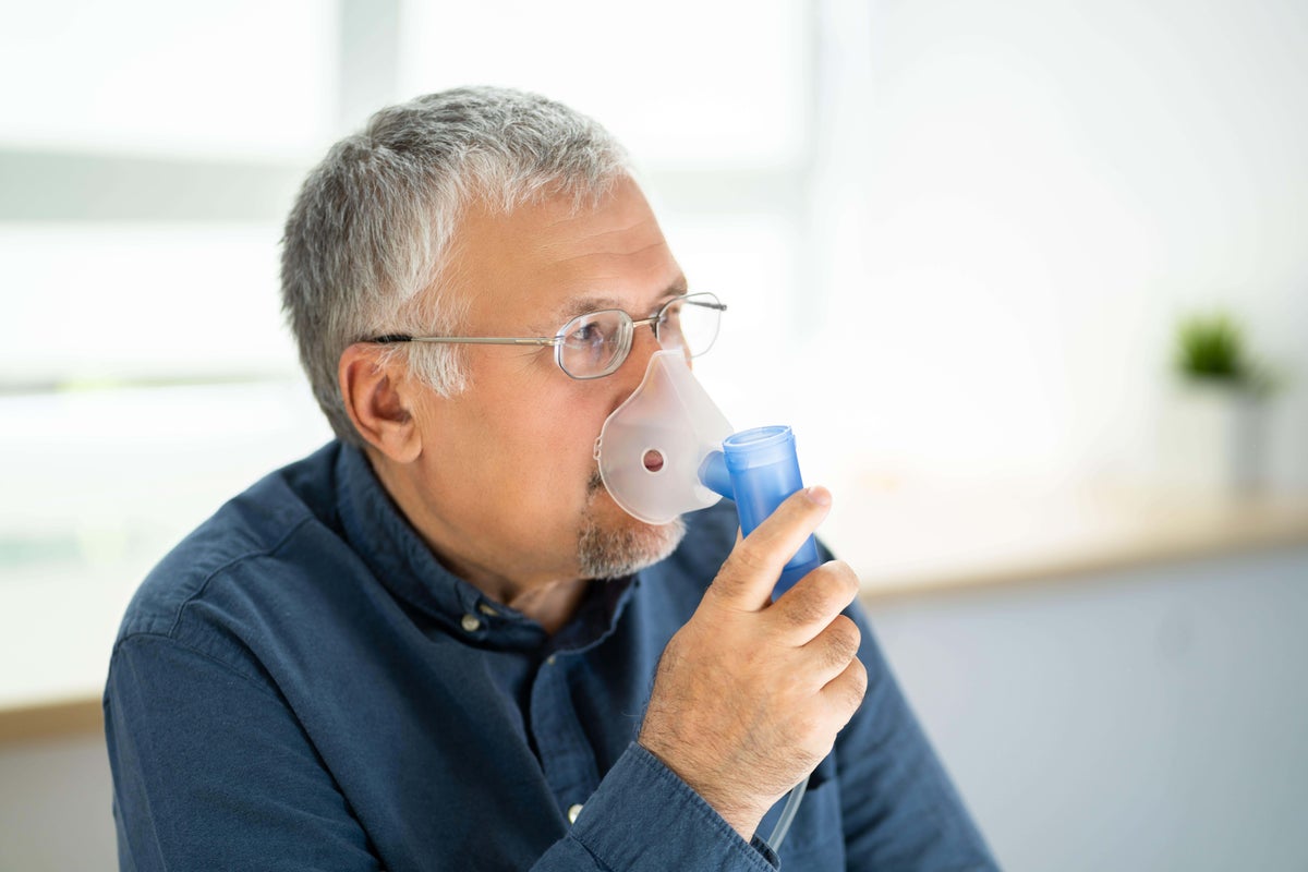 Laughter therapy offers new hope for millions in UK with common lung condition