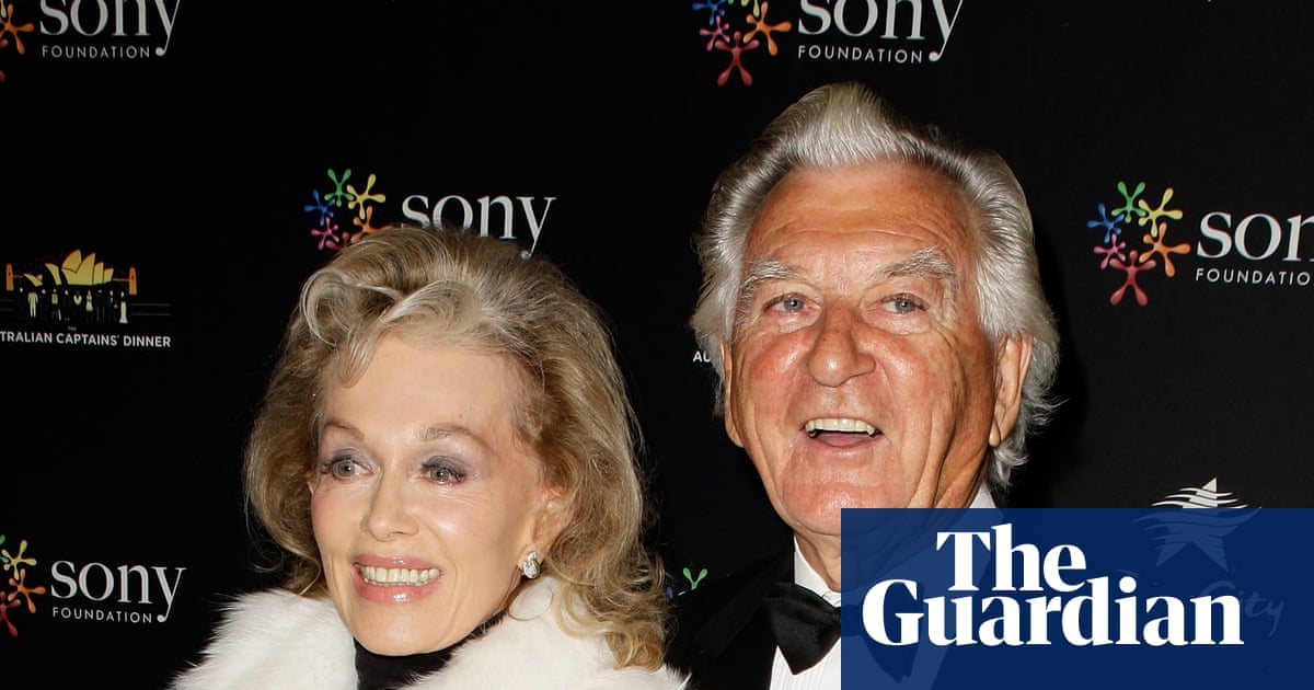 Blanche d’Alpuget, writer and wife of Bob Hawke, dies aged 82