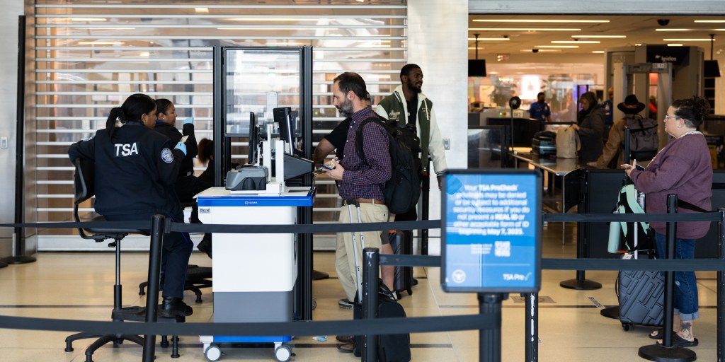 TSA brings back gate access for some people without plane tickets 25 years after 9/11