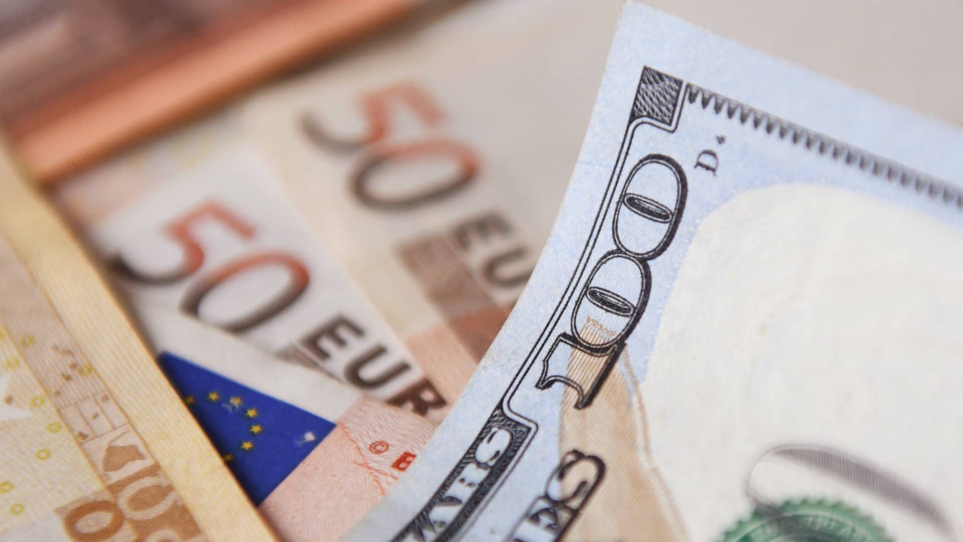 Currency markets subdued as oil shock lifts global yields; ECB, U.S. inflation eyed