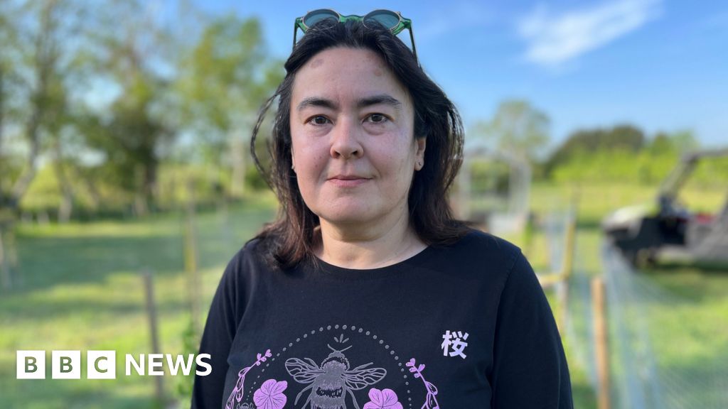 Orchard owner devastated by Cambourne-Cambridge busway approval