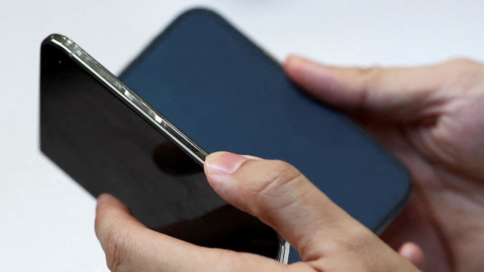 Tech wrap this week: iPhone Duo, iPhone 18 Pro Max, Huawei Mate XT2 Series make headlines