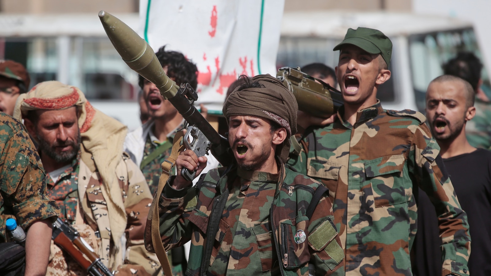 The Houthi advance in Yemen raises concerns about a key shipping choke point