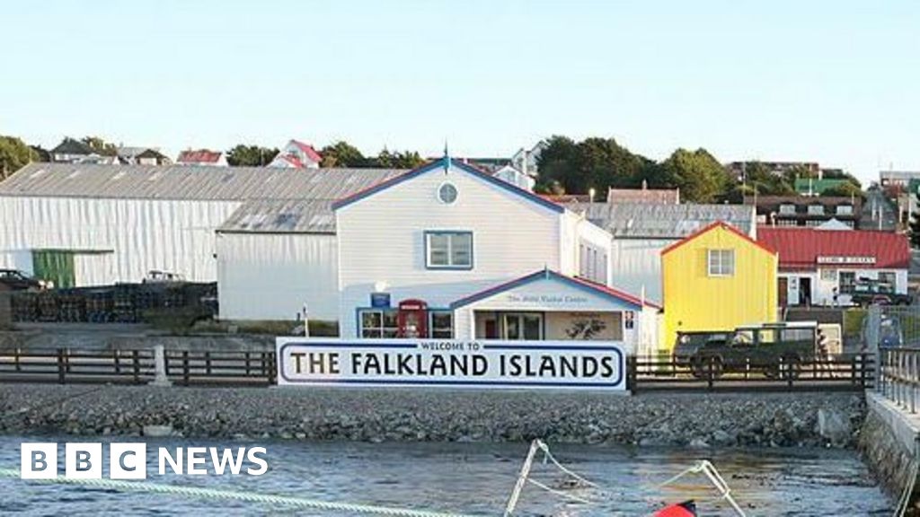Supermarket Iceland to open first store in the Falklands