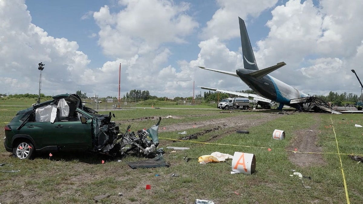 Amazon halts operations with 21 Air after Miami cargo plane crash