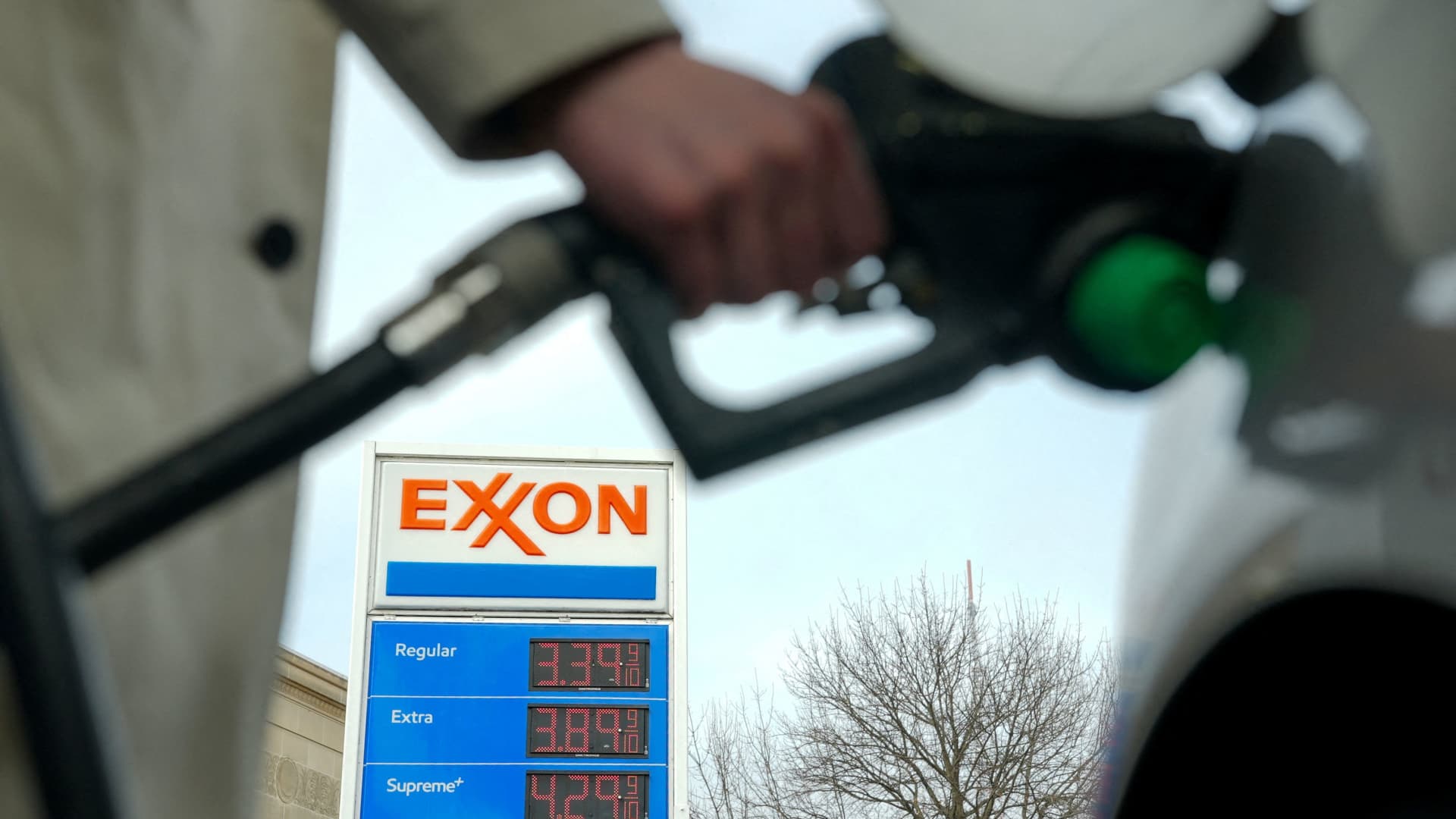 Consumers hit by one-two punch of oil and rates from Iran war. The estimated bill is $1,700 per household