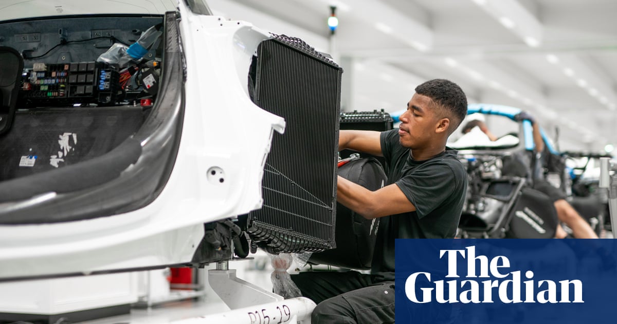 McLaren to build SUVs geared towards Formula One fans with children