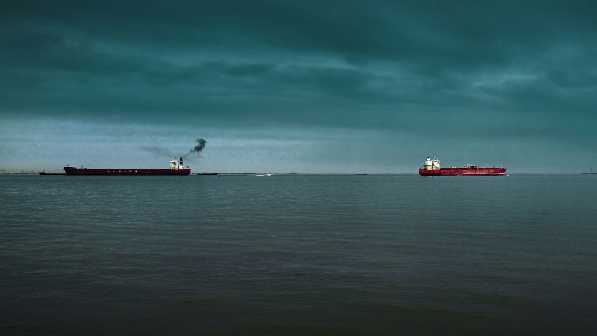 U.S. Investigates Suspected Cyber Attacks on Texas-Bound Tankers