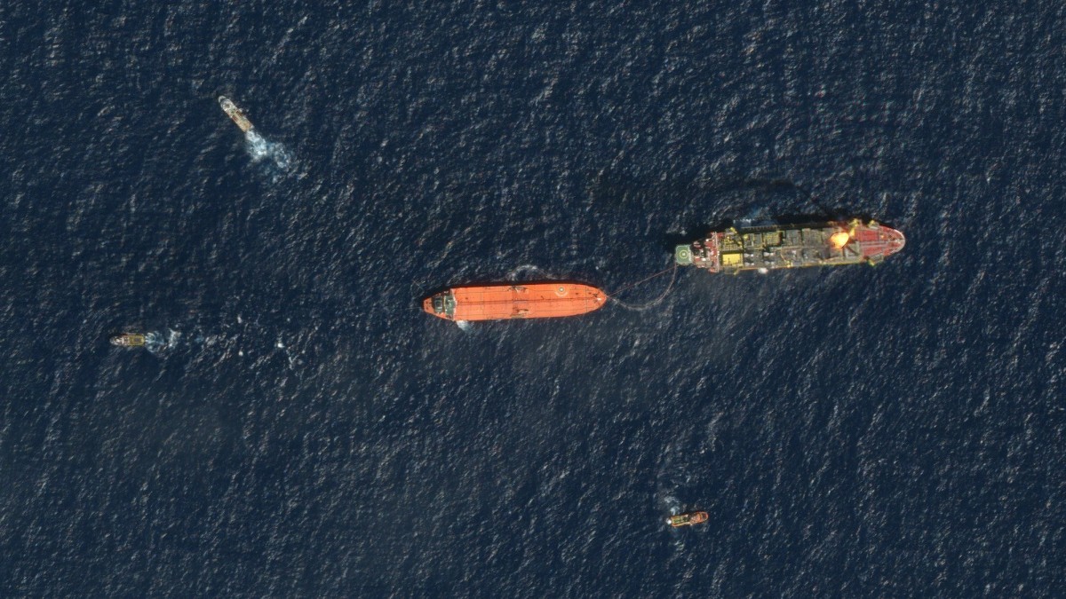 Tanker Rates Smash $1 Million a Day as Oil Shipping Crisis Deepens