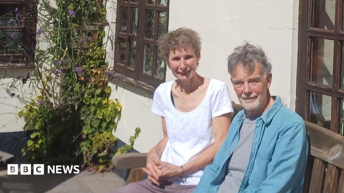 Community pub considers building own wind turbine