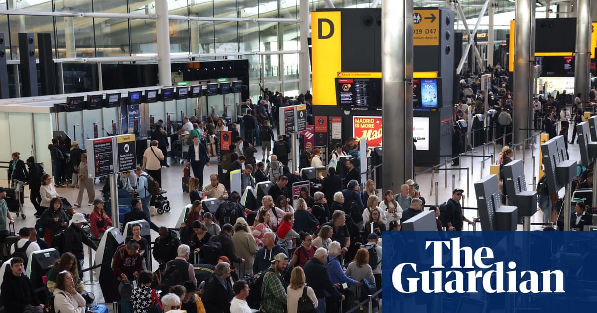 Flight chaos affecting hundreds of thousands caused in 'millisecond' by software error