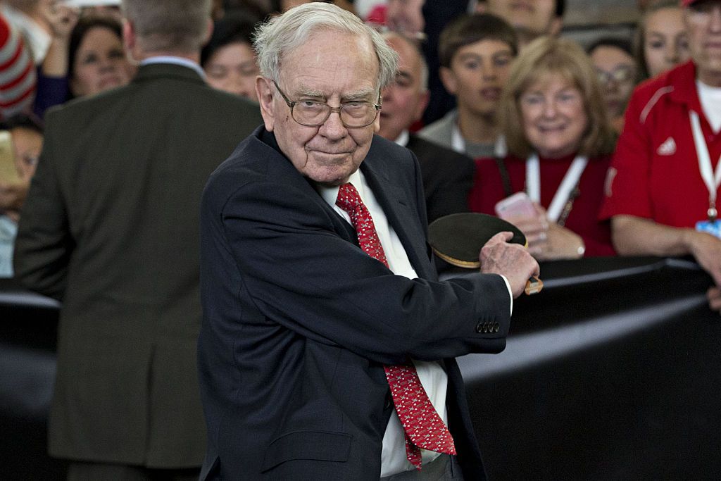 Warren Buffett Steps Down From Role as Chairman of Berkshire Hathaway