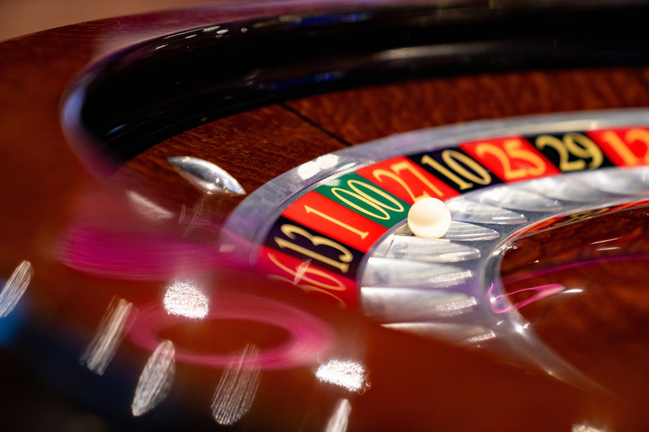 AMD: Gambling With Limited Upside (Downgrade) (NASDAQ:AMD)