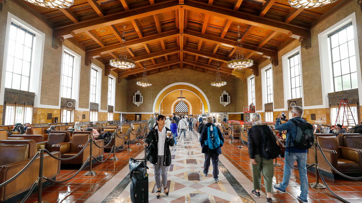 Person with measles rode Amtrak through six California counties, officials say