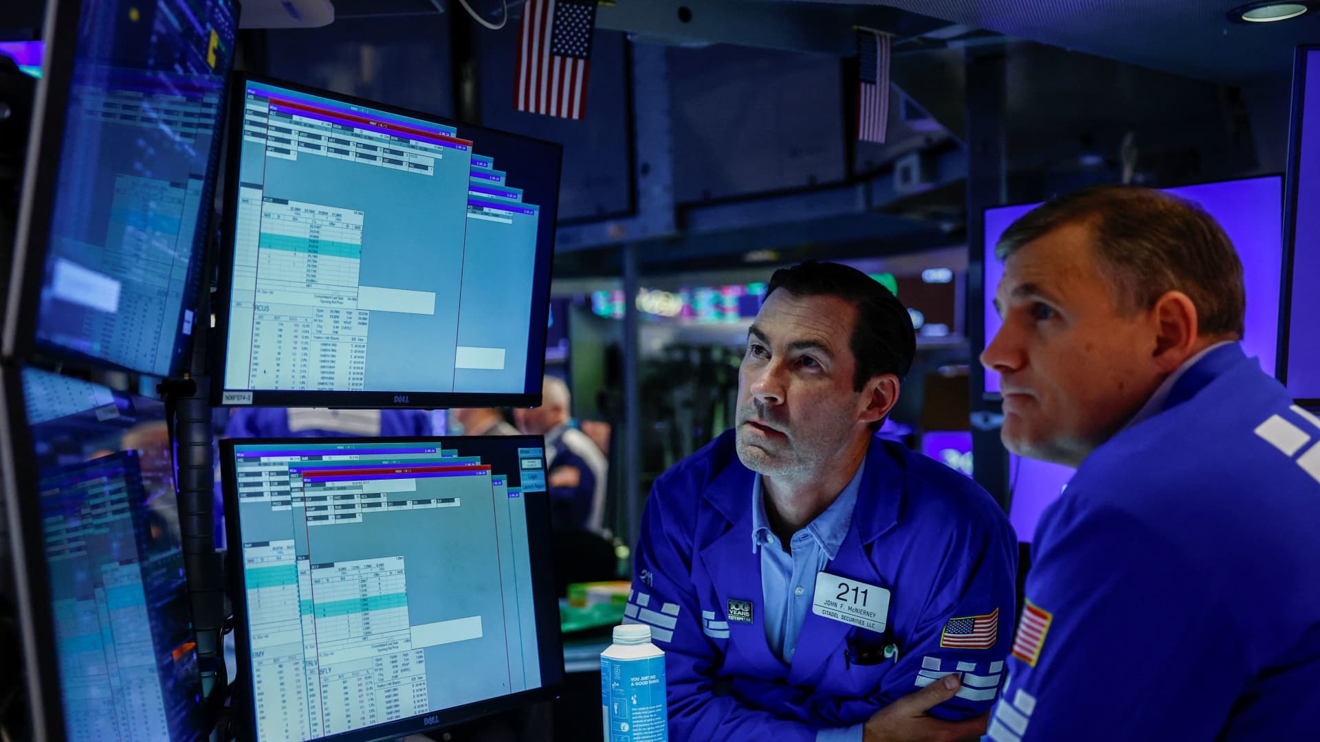 Xi arrives in D.C., bond yields hit multiyear highs, McDonald's growth plan and more in Morning Squawk
