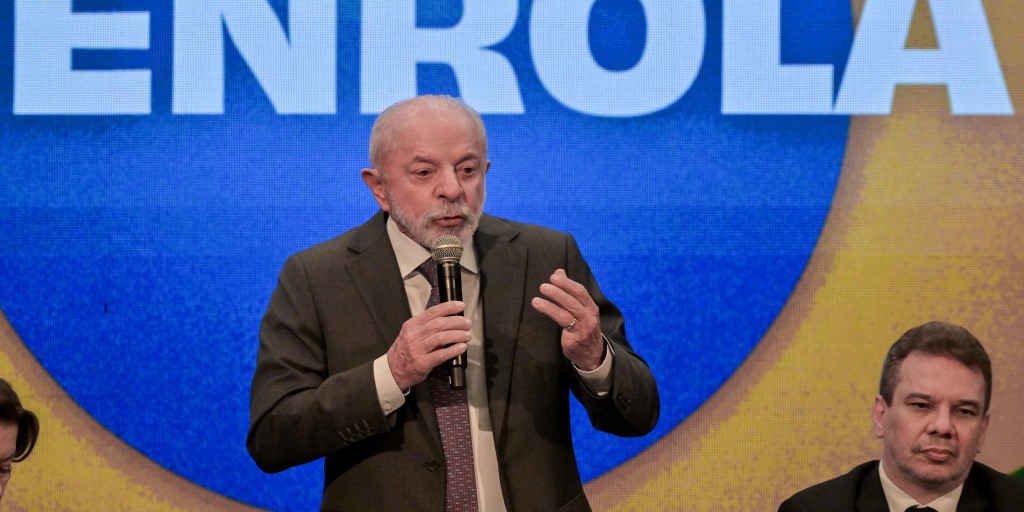 Brazil’s Lula bans online betting as reelection race tightens