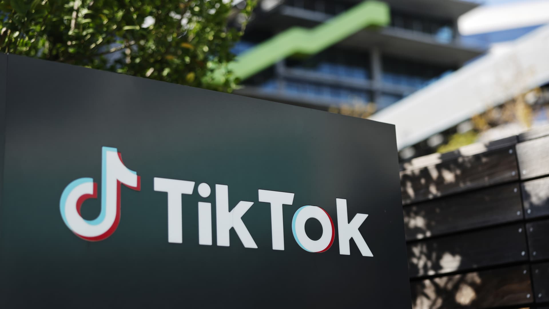 TikTok reaches first state settlement over teen safety claims, agrees to user limits