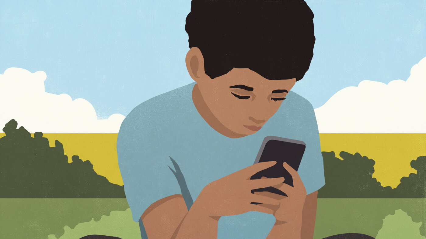 5 tips for parents worried about their kids’ screen time and online safety