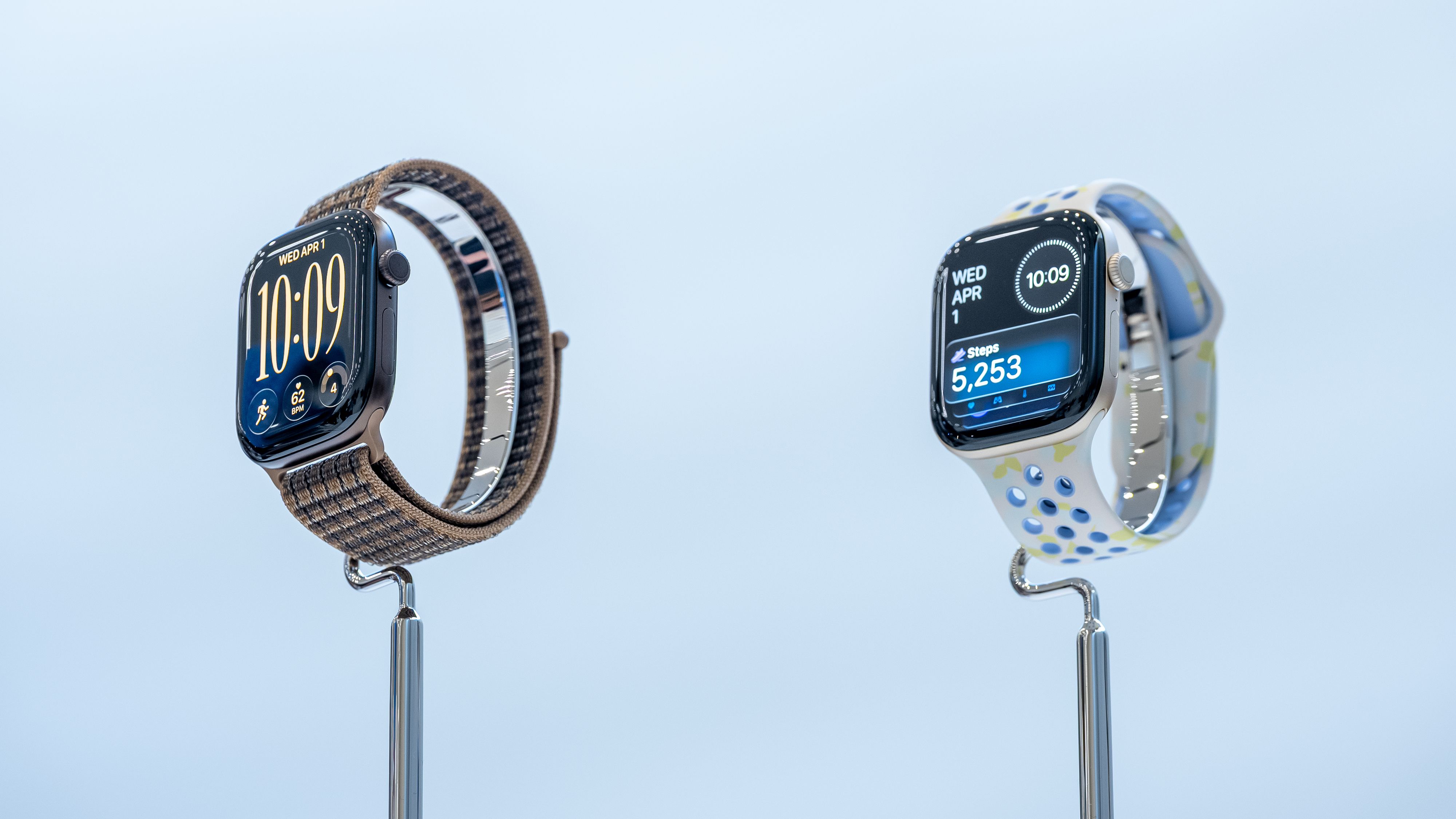 Before You Buy an Apple Watch, Read This
