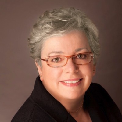 Lesley Hoare Named Silicon Valley Coaching Partner for Women Leaders