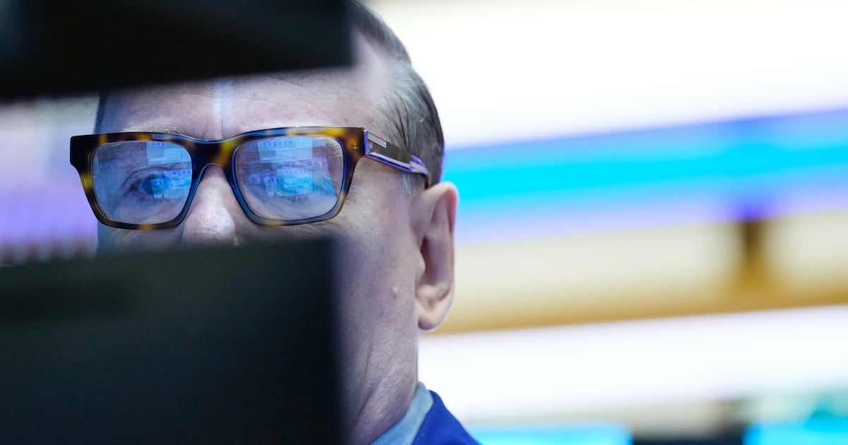 U.S. futures dragged lower as oil prices and Treasury yields climb