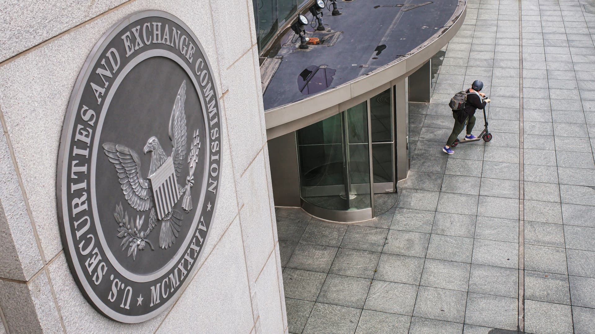 SEC proposes investor exam to expand private-market access — here's how it could work