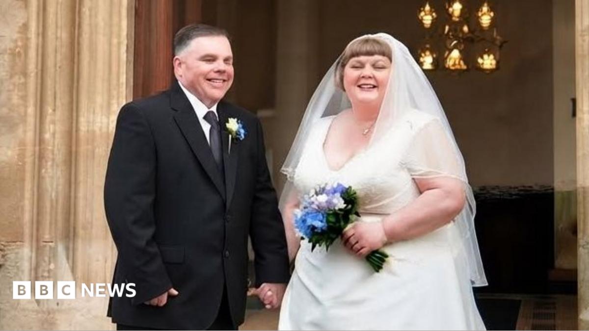 Widower settles case over wife's insect bite death