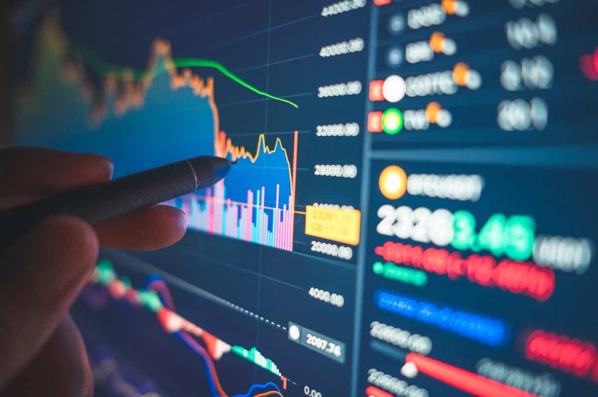 2 Stocks to Buy if the Market Pulls Back