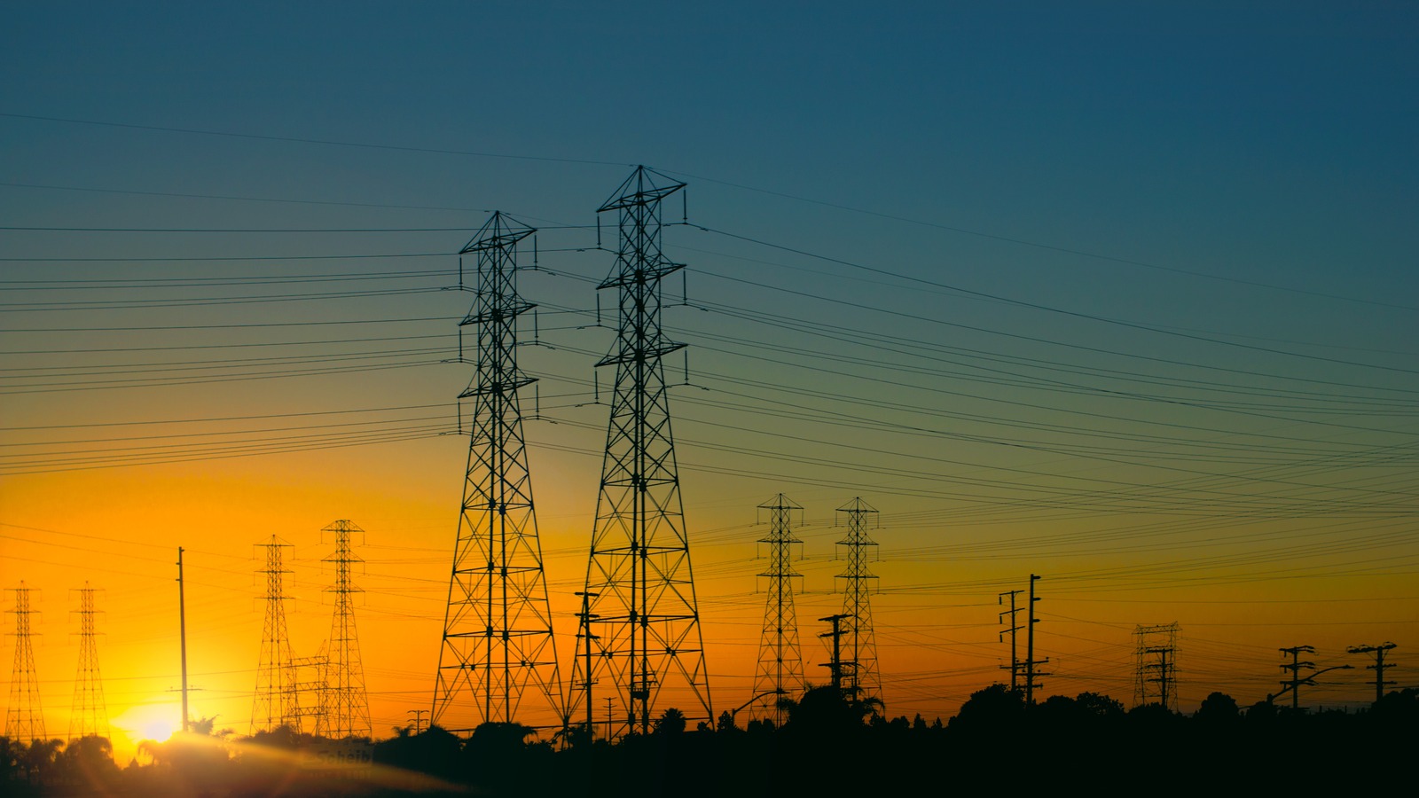 3 UK Utility Stocks Worth Watching As Energy Bills Rise