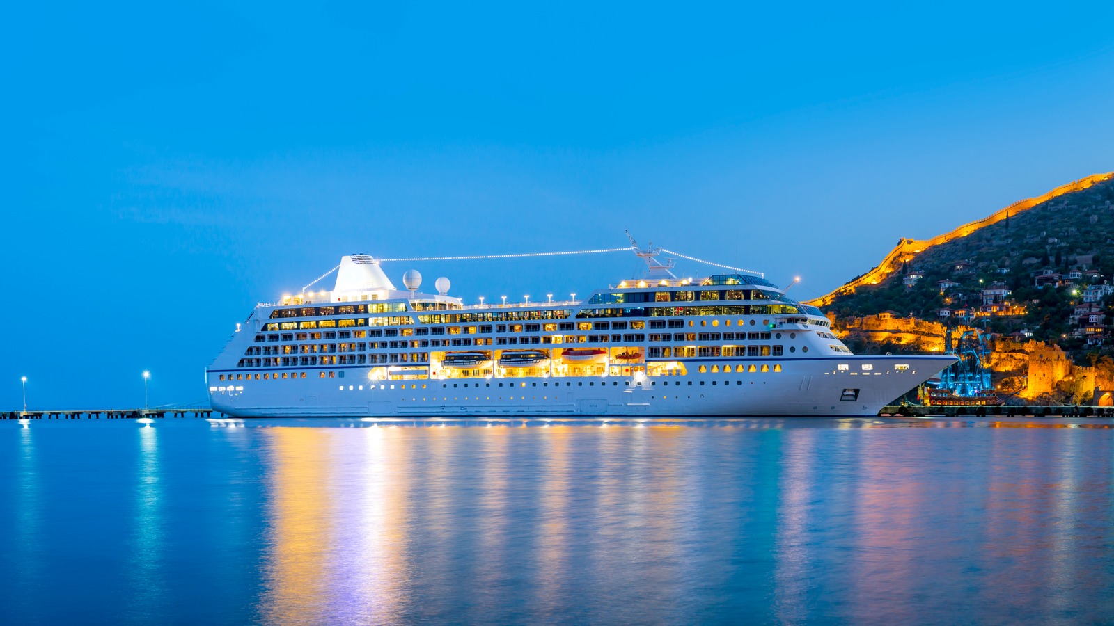 3 Travel Stocks Tied To Europe’s Budget Hostel Boom