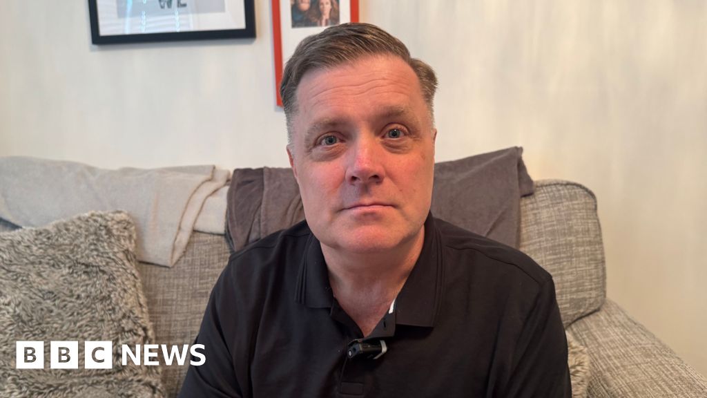 Surrey public sector workers say pension wait "worst experience"