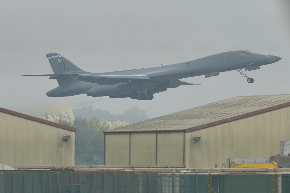 What made Trump pull his bombers out of Britain?