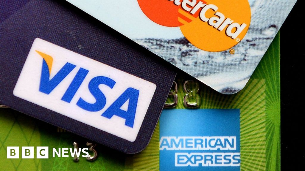 Banks still refusing credit cards, watchdog says