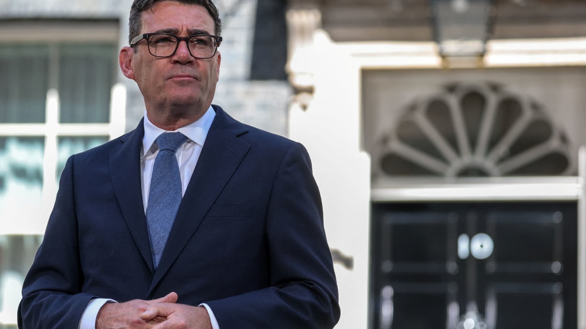Britain is on 'thin ice,' warns ex-Bank of England chief economist — and it must act to 'appease financial markets'