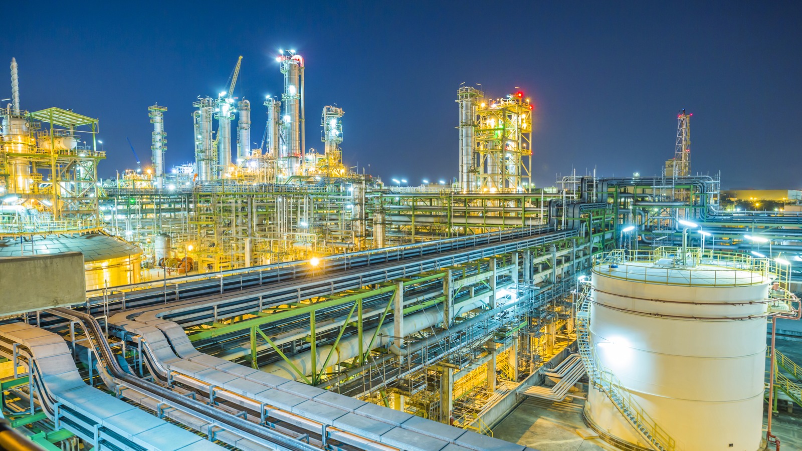 China Petroleum & Chemical (SEHK:386) Puts Ultra Deep Oil Progress And Valuation Back In Focus