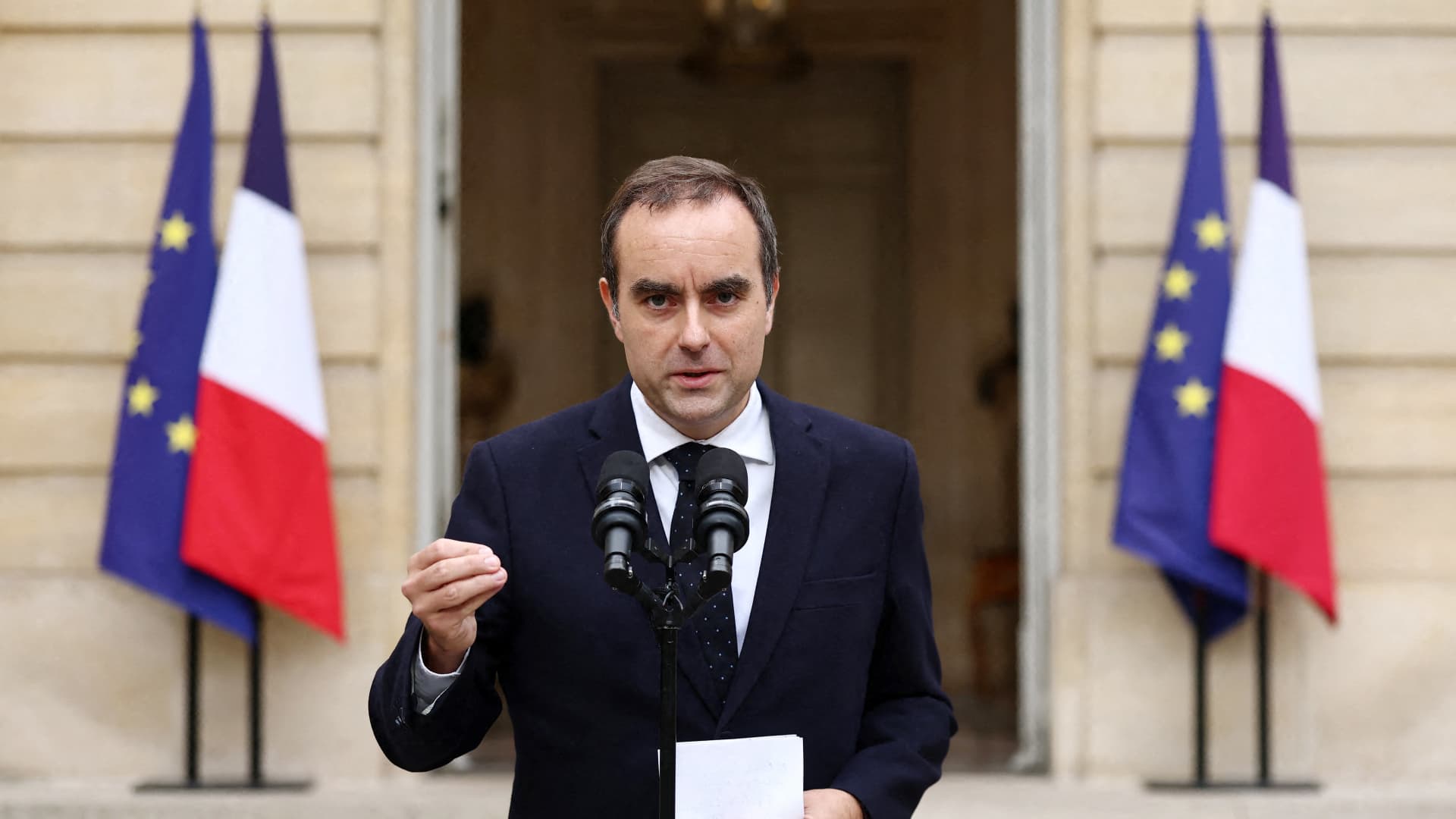 France is caught between angry students and unforgiving bond markets
