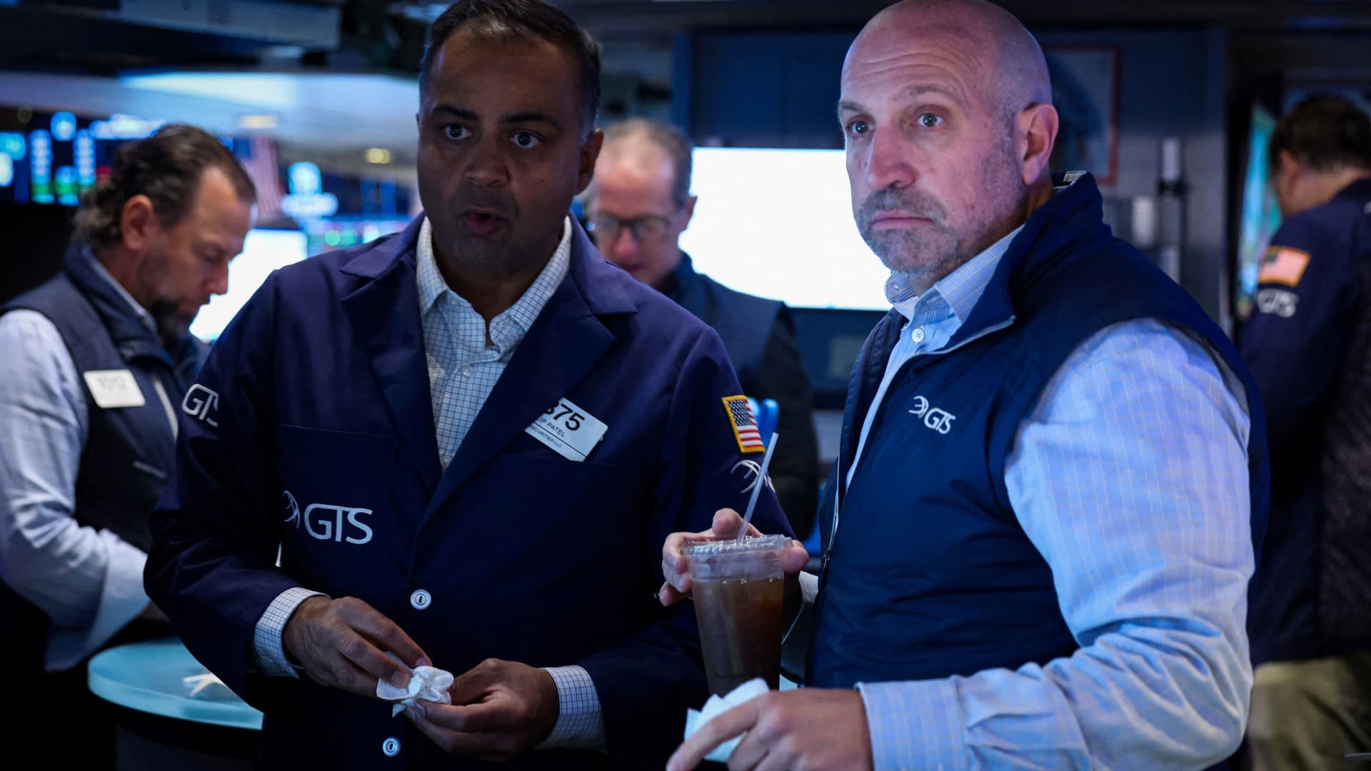 Treasury yields rise as Fed's Waller says more hikes needed, investors await 30-year auction