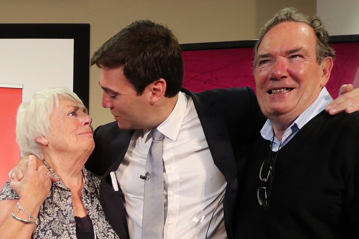Andy Burnham announces £48m partnership in bid to ‘defeat’ dementia