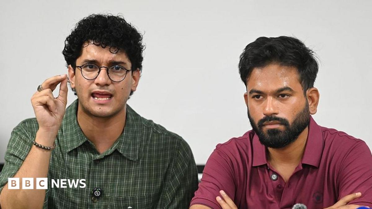 India 'cockroach' party says its leaders detained ahead of march