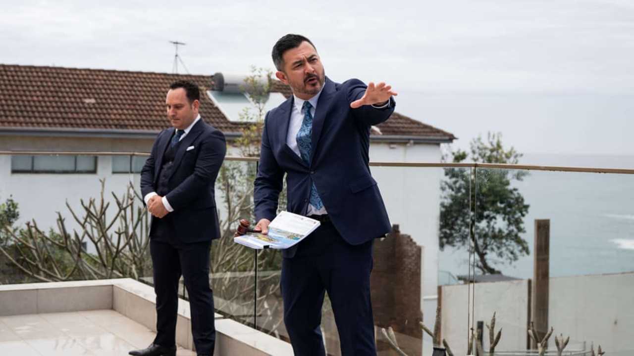 ‘Reality check’: Recent rate rise hits Sydney auctions