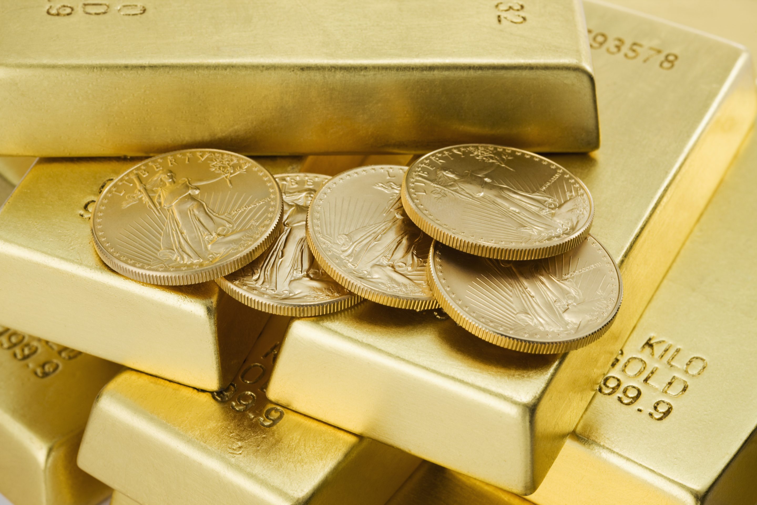 Current price of gold: Month Day, Year