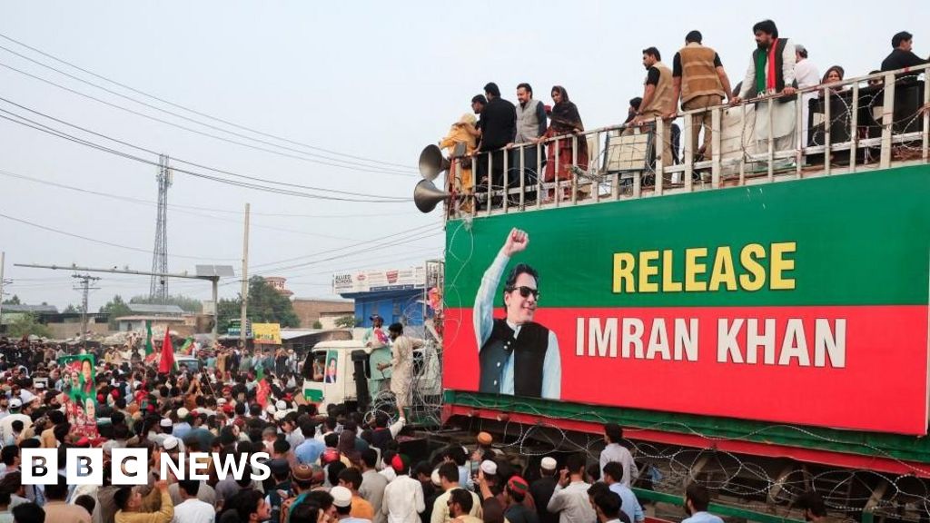 Pakistan has locked down Imran Khan's stronghold - but it could backfire