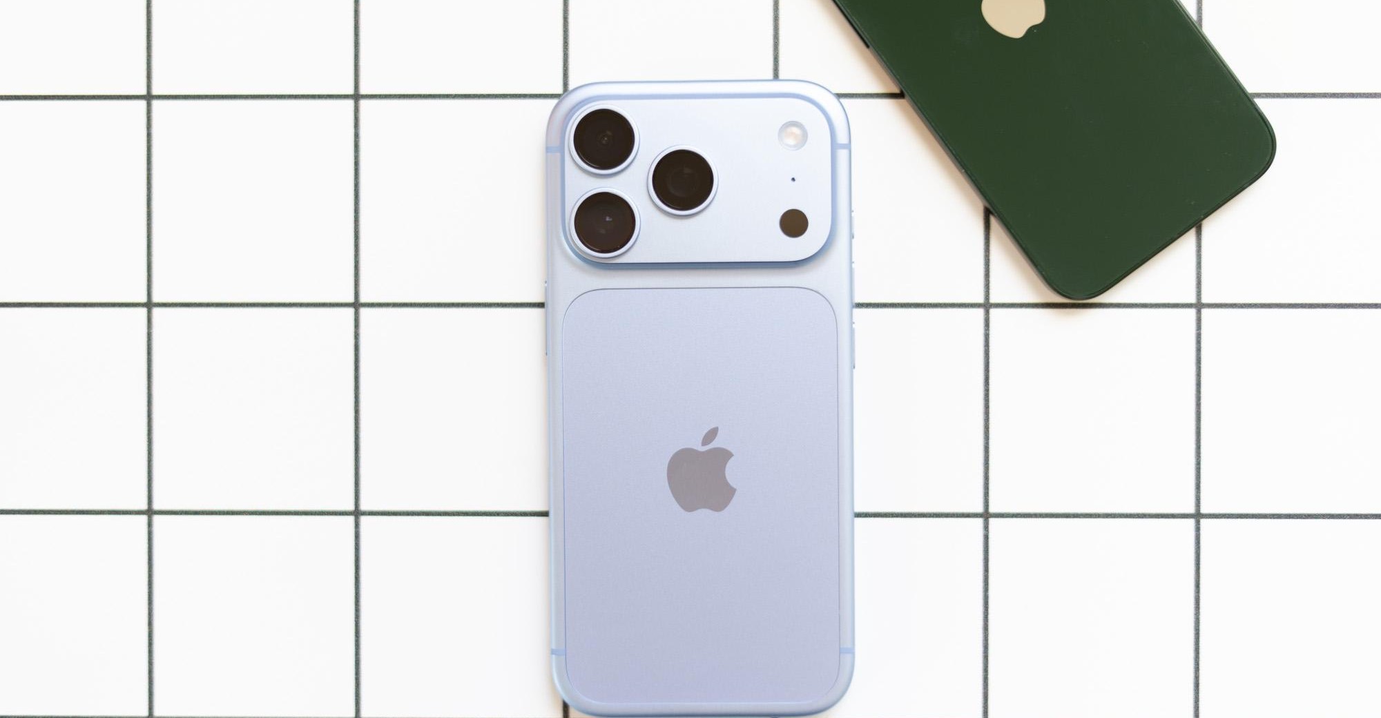 Quick question: Who exactly is iPhone Handoff for?